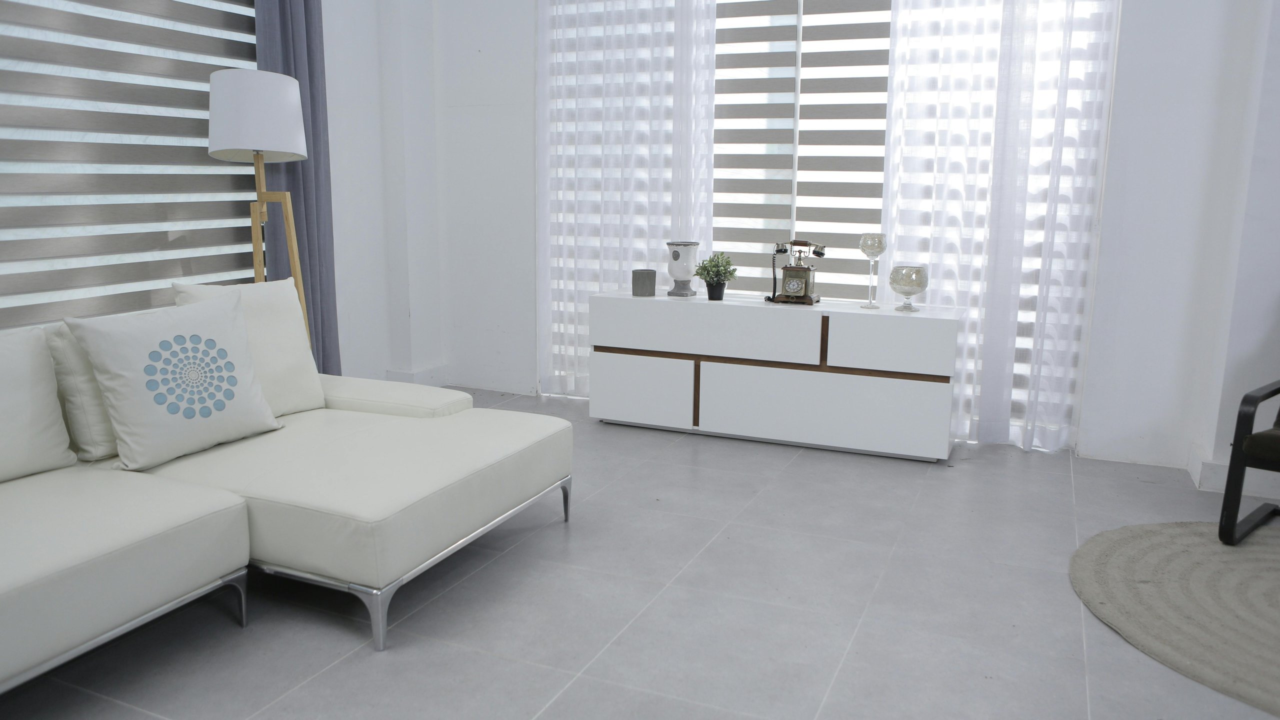 Top Hung Windows by WinsomeBay